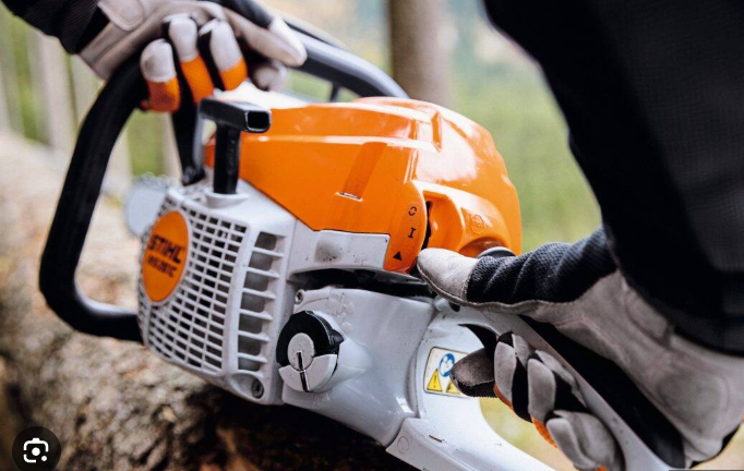 piła spalinowa - Image